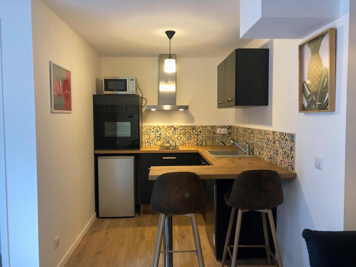 Ferienwohnung Logement Dans Le Vieux Tours Exterior foto